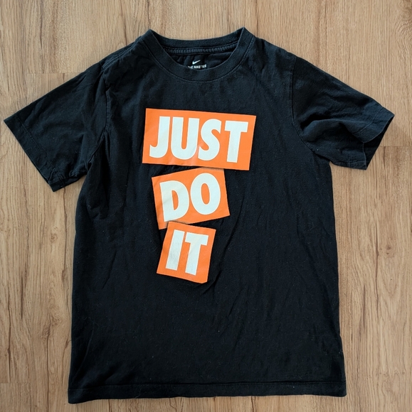 Nike Other - Nike tee SKU520